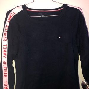 Tommy Hilfiger sweater